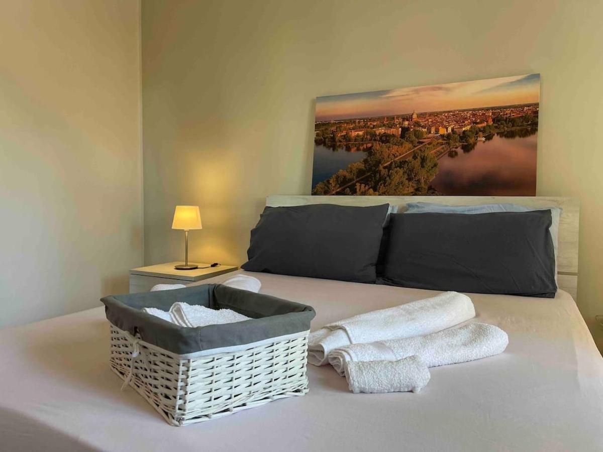 Lotus Home Eleganza E Accoglienza A مانتوفا المظهر الخارجي الصورة