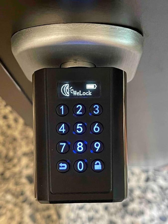 Lotus Home Eleganza E Accoglienza A مانتوفا المظهر الخارجي الصورة